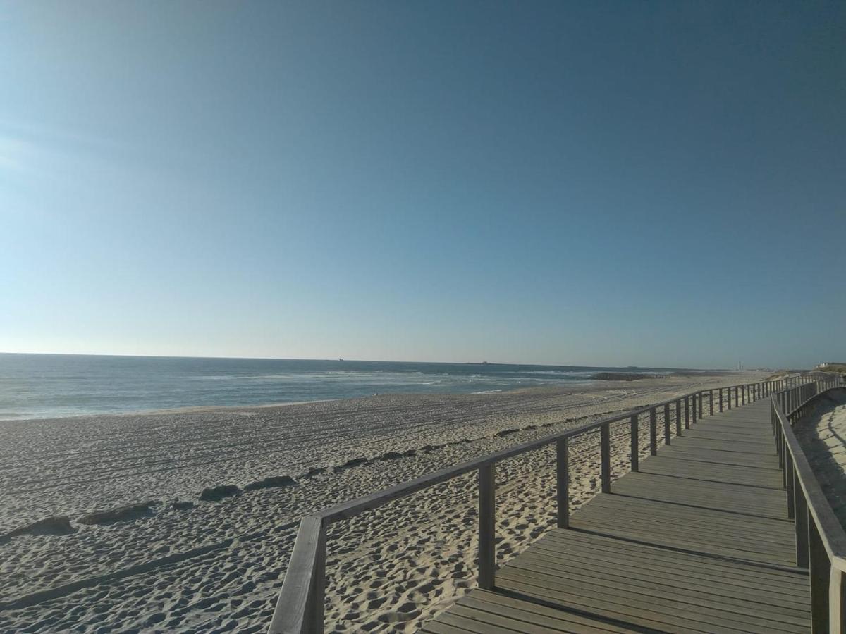 噶凡哈达纳扎雷Moradia Entre O Mar E A Ria别墅 外观 照片